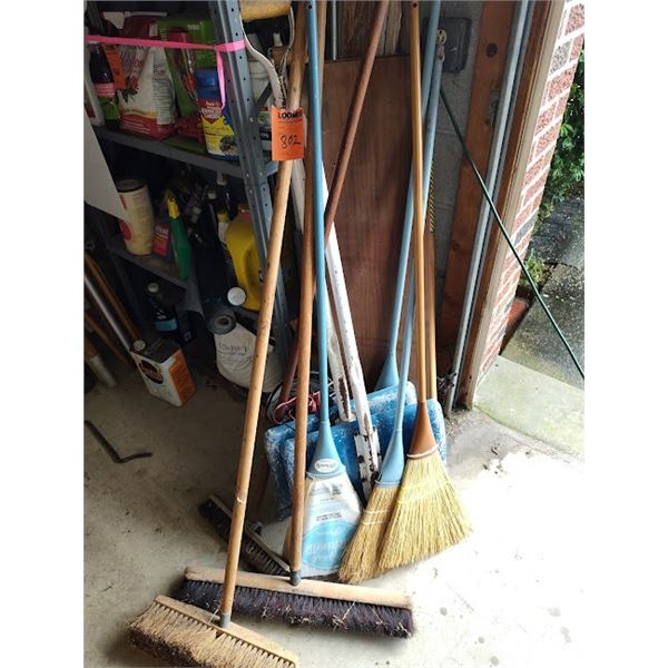 SALES LOT OF BROOMS & SHOVELS