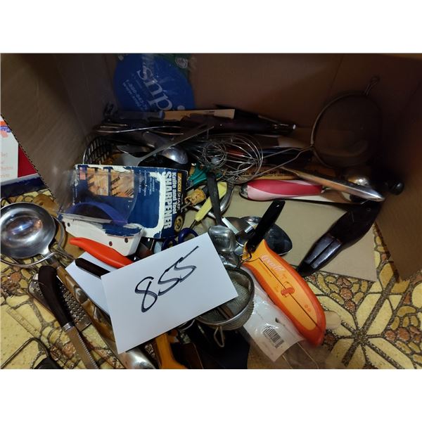 ASSORTED LOT OF KITCHEN UTENSILS AND AMERICAN FLAG