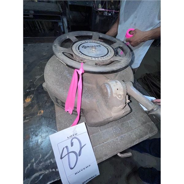 DIALAGRAPH STENCEL CUTTING MACHINE : OVER $2000 FOR A NEW ONE