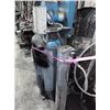 Image 3 : KELLOG COM AIR UPRIGHT IND AIR COMPRESSOR /RUN