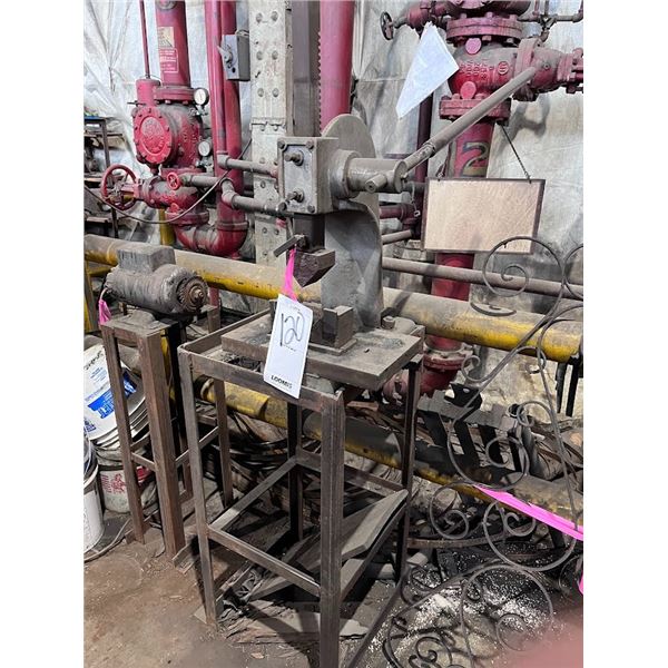 MANUAL PRESS / BENDER/ GOOD CONDITON