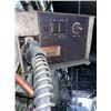 Image 4 : HOBART MIG WELDER W FEEDER & BOOM / RUNS