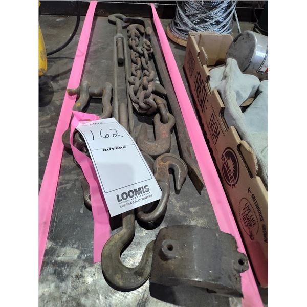 LOT OF TOOLS / HOOKS  ECT