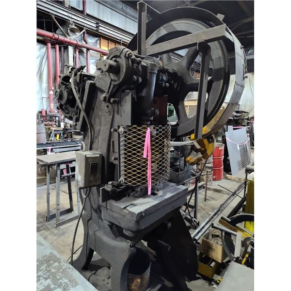 INDUSTRIAL PRESS / NEEDS A MOTOR