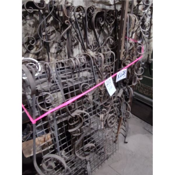 128 PCS OF NEW CUSTOM S HOOK AND ORNAMENTAL ITEMS X 128 PC