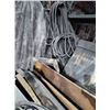 Image 2 : LOT OF METAL / STEEL AND WOOD