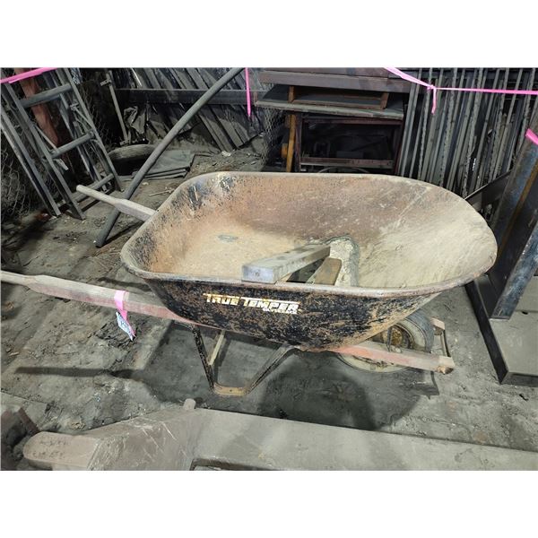 True Temper Contractor's Wheel Barrow