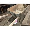 Image 4 : True Temper Contractor's Wheel Barrow