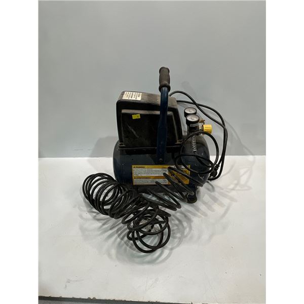 MasterCraft 2 Gallon Air Compressor