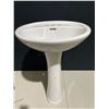 Image 4 : White Pedestal Sink  32H