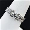 Image 3 : 0.75 ctw H COLOR CENTER Diamond Platinum Ring (1.37 ctw Diamonds)