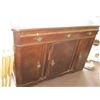 Image 1 : OAK SIDEBOARD