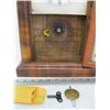 Image 2 : 8 DAY 30 HOUR WOOD CASED CLOCK W/PENDULUM & KEY