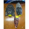 Image 1 : 3 CARVED MASKS