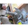 Image 2 : 2 - SCAFFOLDING CLAMPS