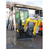 Image 2 : AGT INDUSTRIAL QH13R MINI EXCAVATOR W/ENCLOSED CAB