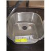 Image 1 : 'NEW' SINGLE STAINLESS STEEL SINK