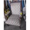 Image 1 : ANTIQUE UPHOLSTERED CHAIR