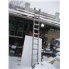 Image 1 : 24' ALUMINUM EXTENSION LADDER