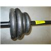 Image 2 : BARBELL W/WEIGHTS & 2 DUMBBELLS