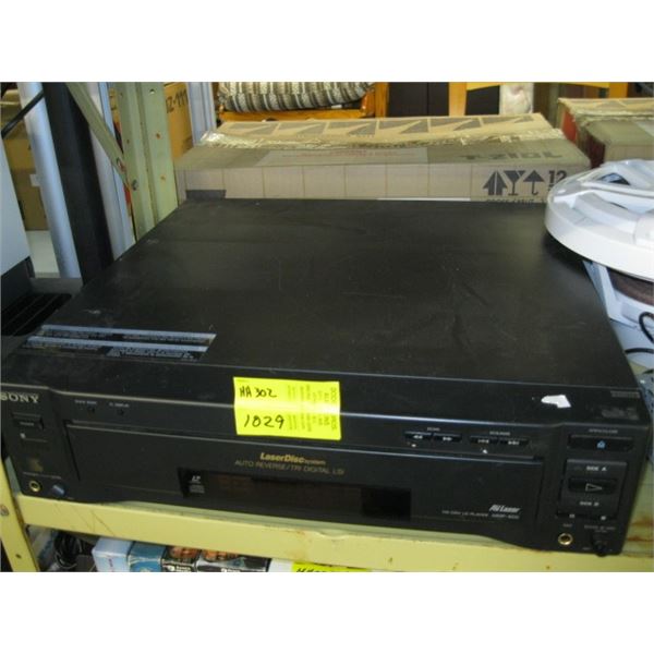 SONY LASER DISC PLAYER