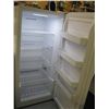 Image 3 : DANBY DESIGNER UPRIGHT FREEZER