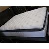 Image 1 : QUEEN SIZE BOX SPRING & MATTRESS