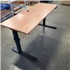 Image 2 : ELECTRIC ADJUSTABLE HEIGHT DESK - WORKING  5 FOOT X 30 INCH