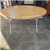 Image 1 : 5FT ROUND MARKET TABLE