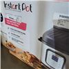 Image 2 : INSTANT POT DUO CRISP WITH AIR FRYER 7.6L - TESTED WORKING, RETAIL $229