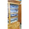 Image 3 : ANTIQUE PINE PANTRY CABINET W/ ORIGINAL PORCELAIN KNOBS AND HARDWARE