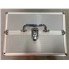 Image 1 : NEW STAINLESS MAKE UP PORTABLE CASE