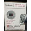 Image 3 : Brookstone Heated Throw