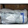 Image 1 : Calvin Klein Premium Luxury Pillows Queen Size