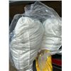 Image 2 : Calvin Klein Premium Luxury Pillows Queen Size