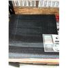 Image 2 : Versa Rug for everywhere and anything 20" x 39"