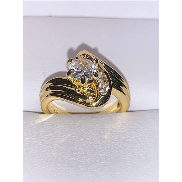 Modelle LA Pearl Swirl Design .85 Carat Brilliant Cut Solitaire Ring