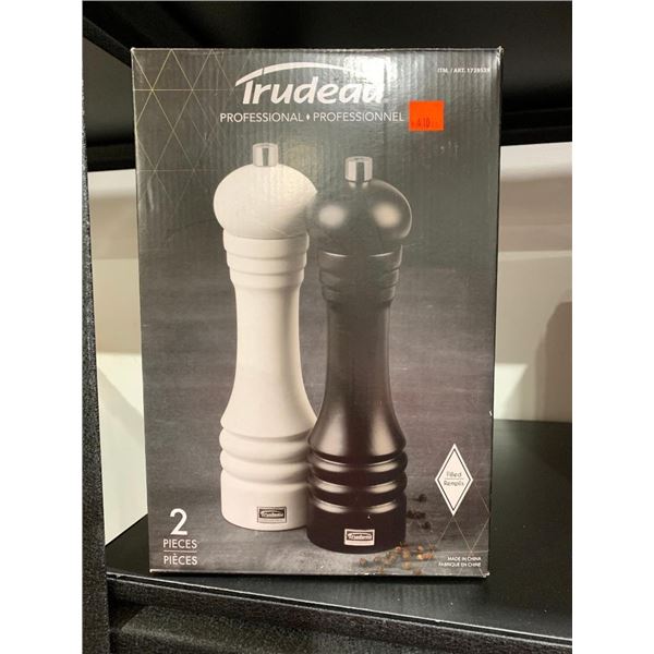 Trudeau Professional Salt and pepper mills