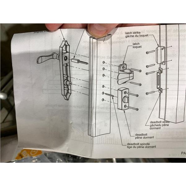 Screen door handle set