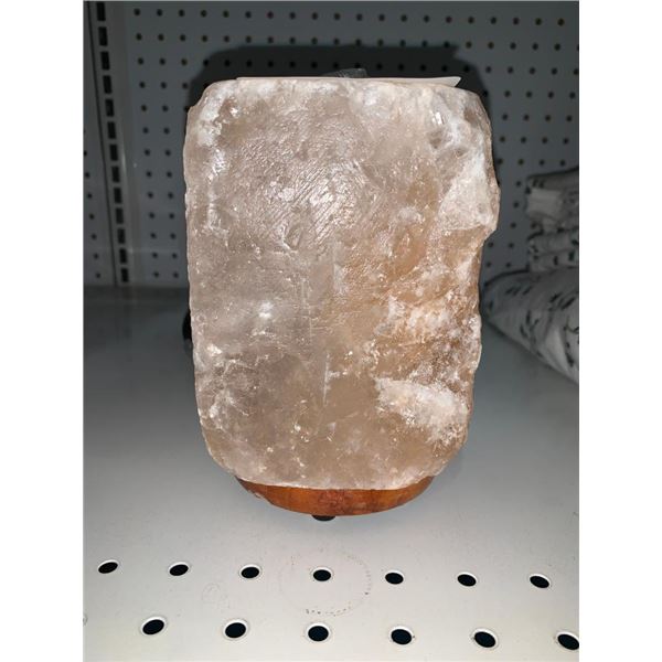 Electric glow salt light