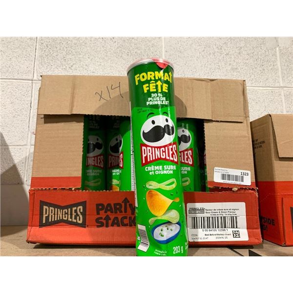 Pringles sour cream and onion 14 x 203g