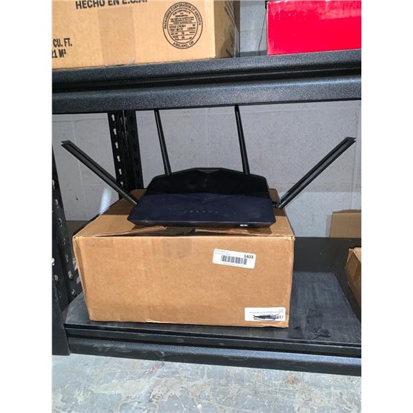 D- Link house internet cable router.