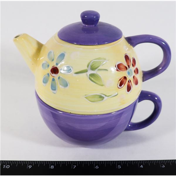 CIC MUG AND TEA POT SET