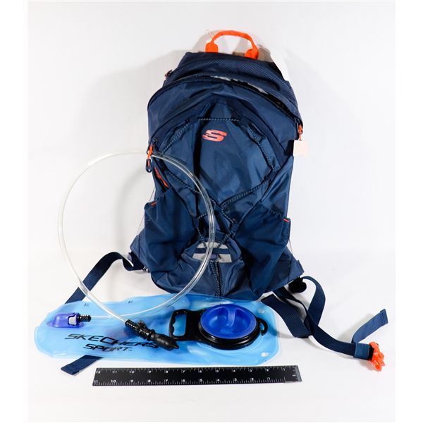 STORE RETURN SPORTS BAG WITH BUILT IN WATER