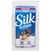 Image 1 : SILK ALMOND MILK (VANILLA) BEST BEFORE JAN 19 2023