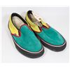 Image 1 : MENS VANS SIZE 8 1/2MULTICOLOR DURACAP SHOES