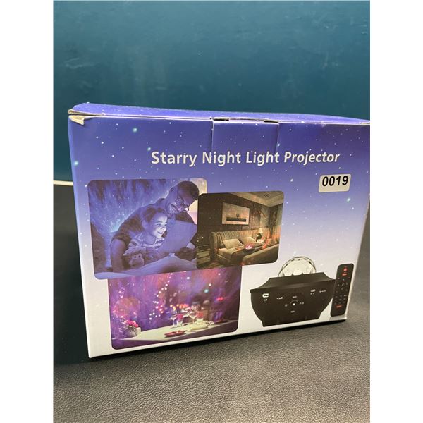 Lot of 1 Starry Night Star Galaxy Light Projector w/ Remote Control