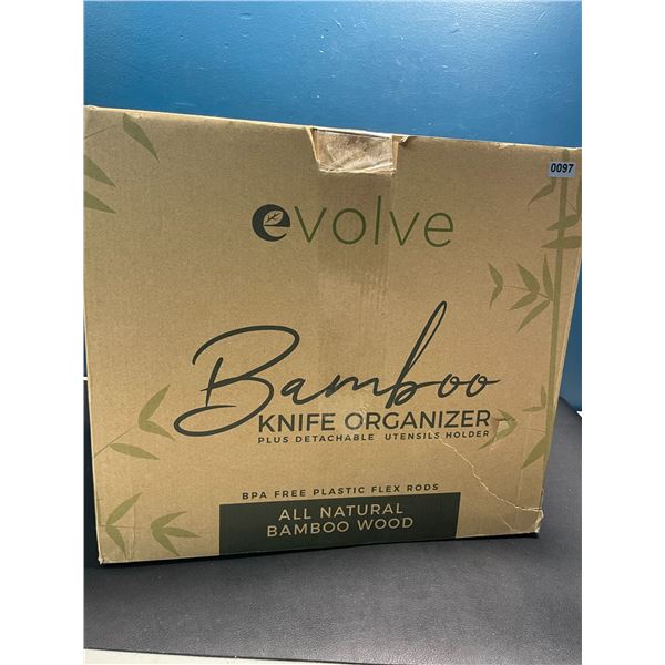 Lot of 1 Evolve Bamboo Knife Organizer