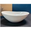 Image 3 : Lot of 1 Box of Lifver 7inch 17oz White Oval Dessert Bowls - 6PCS