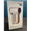Image 1 : Lot of 1 Electric Lint Remover - Rechargeable